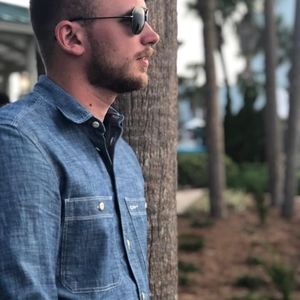 Meet your Posher, Aaron